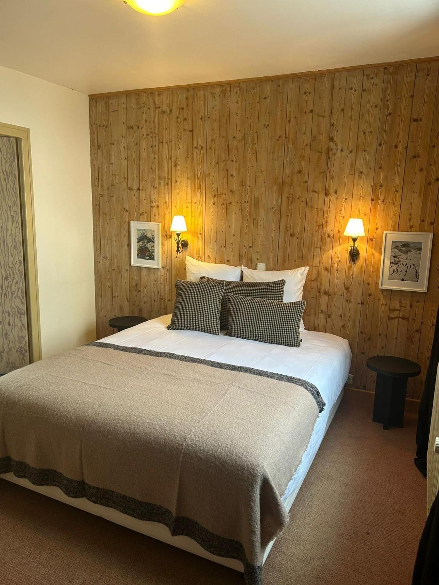 Hotel Le Caprice Des Neiges Комблу Екстер'єр фото
