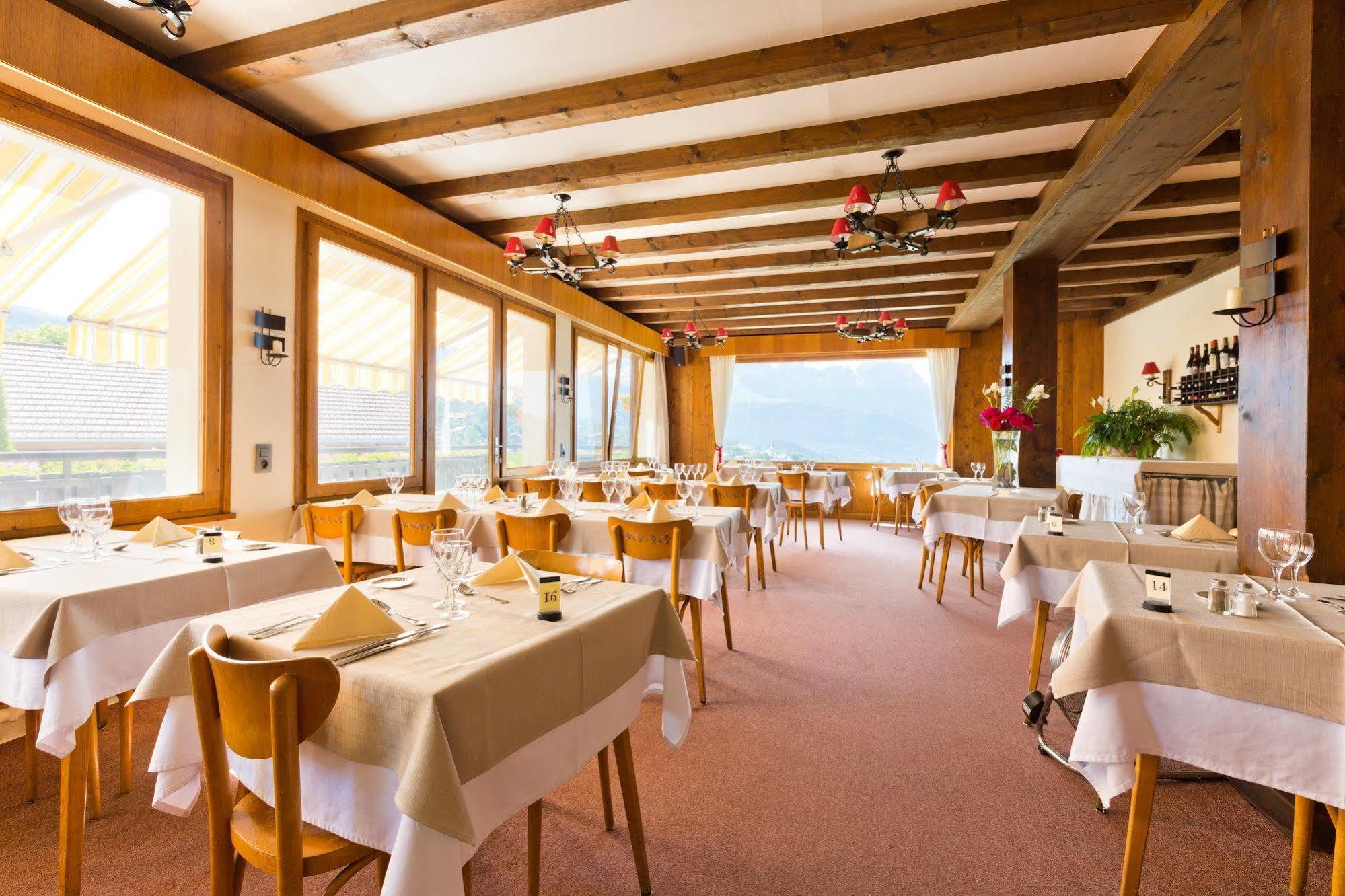 Hotel Le Caprice Des Neiges Комблу Екстер'єр фото